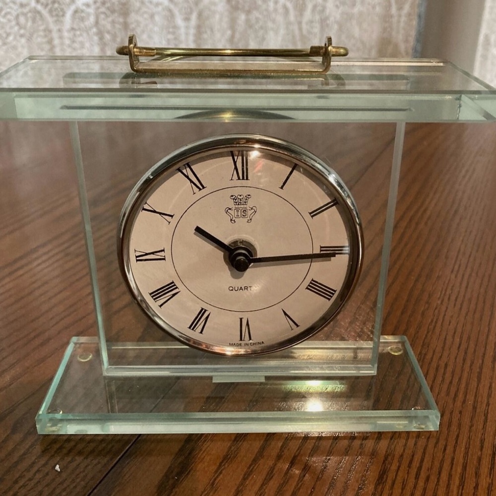International Silver Co. Glass Clock